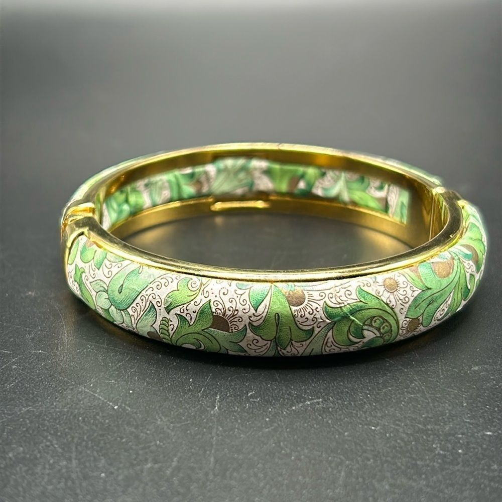 Vintage Elegant Green and Gold Stauer Bangle Bracelet